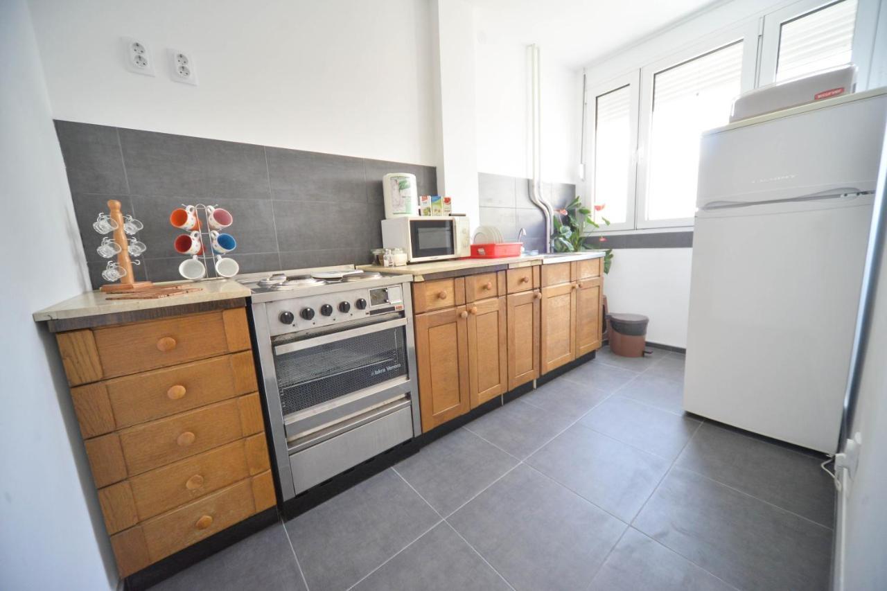 Apartman Centar Lux Pirot Luaran gambar